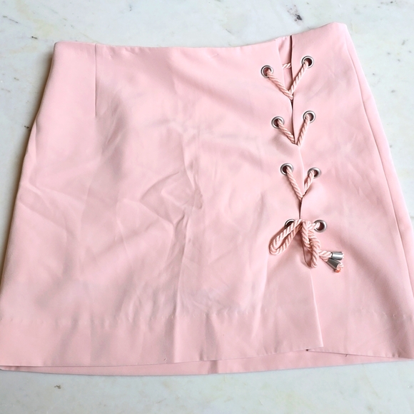 Rebecca Minkoff Dresses & Skirts - Rebecca Minkoff Lace Up Mini Skirt/skort Size 8